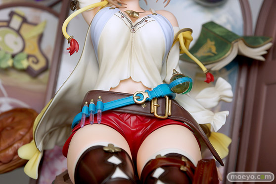 あみあみ ライザのアトリエ 常闇の女王と秘密の隠れ家 ライザ 「アトリエ」シリーズ25周年記念ver DX版 じょんじ コネクトレクト フィギュア ワンダーフェスティバル2023 [冬] 06