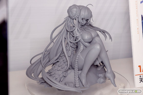 画像　フィギュア　サンプル　レビュー　ワンダーフェスティバル2023 [冬] 　あみあみ アズールレーン　フォーミダブル　ロイヤルレディの海 ver. 02