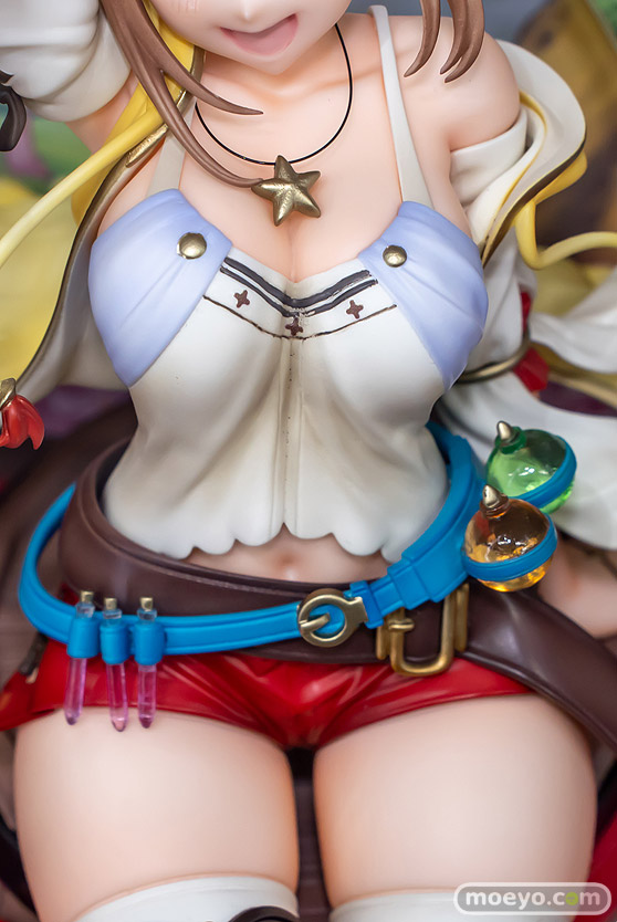 あみあみ 秋葉原ラジオ会館店 ライザのアトリエ3 発売記念 ポップアップショップ in amiami 09