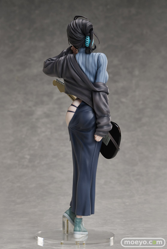 ユニオンクリエイティブ hitomio拾六イラスト『ギター妹妹(メイメイ) バックレスドレス』 木村 フィギュア 04