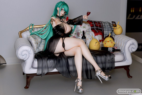 ダイキ工業 アズールレーン リットリオ カラブリア・アウレアフィギュア ワンダーフェスティバル2023 [冬] 02