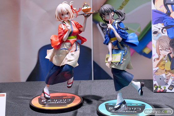 秋葉原の新作フィギュア展示の様子 2023年4月1日 01