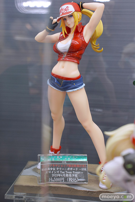 秋葉原の新作フィギュア展示の様子 2023年4月1日 11