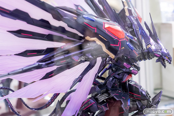 秋葉原の新作フィギュア展示の様子 あみあみ 30