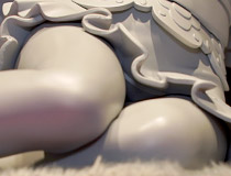 【TF2023春】回天堂新作美少女フィギュア「オーバーロード シャルティア 艶麗賀正 Ver. 」監修中原型が展示！