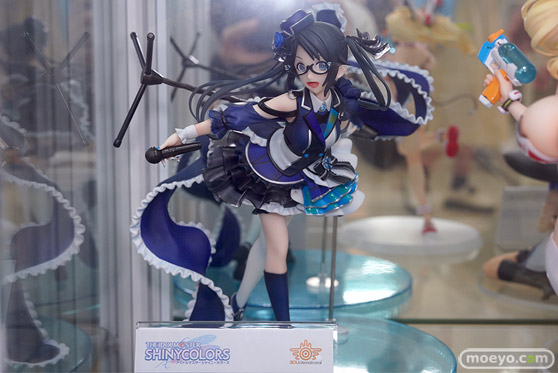 秋葉原の新作フィギュア展示の様子 あみあみ 嫁エロフ  2023年8月12日 10