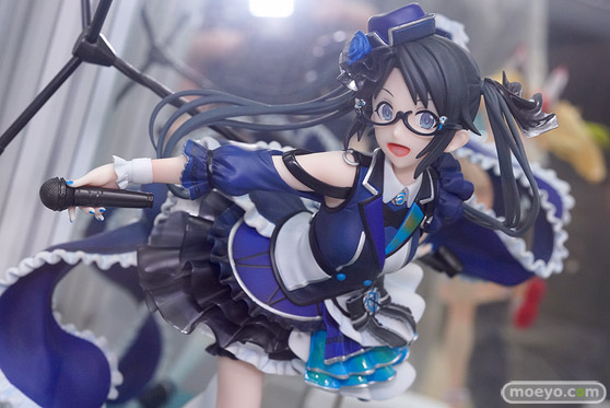 秋葉原の新作フィギュア展示の様子 あみあみ 嫁エロフ  2023年8月12日 11