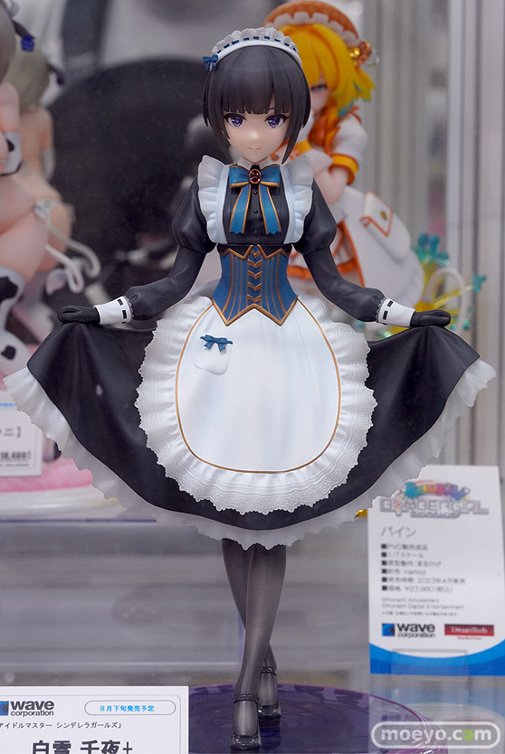 秋葉原の新作フィギュア展示の様子 あみあみ 嫁エロフ  2023年8月12日 17