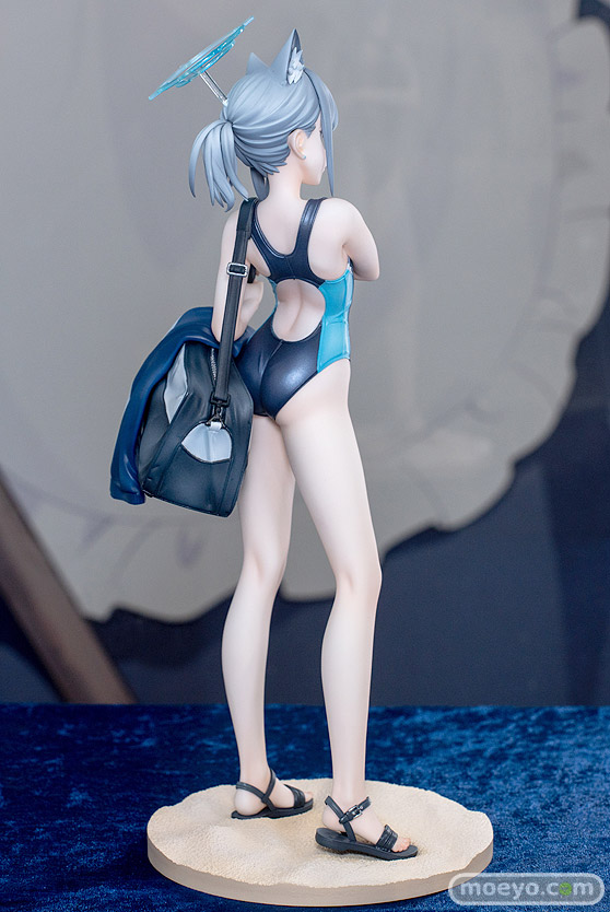 グッドスマイルカンパニー ブルーアーカイブ -Blue Archive- 砂狼シロコ(水着) 岡雅聡 パン大好き主婦 GSC制作部 カタハライタシ Mx2J ブルーアーカイブ 2.5th Anniversary POP UP STORE inアキバCOギャラリー フィギュア 03