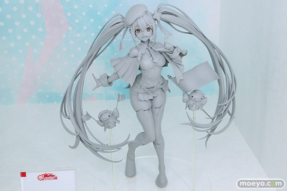 初音ミク Happy 16th Birthday スケールフィギュア展示会 グッドスマイルレーシング 初音ミク GTプロジェクト レーシングミク 2023Ver. にゃばー トリダモノ コヤマシゲト 01