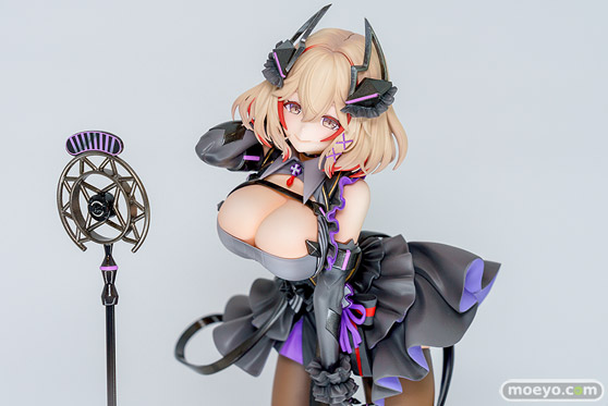 アズールレーン 6th Anniversary Fes. 秋葉原 フィギュア GOLDENHEAD+ アズールレーン ローン μ兵装 iTANDi namoji サウザンド アリスグリント 04