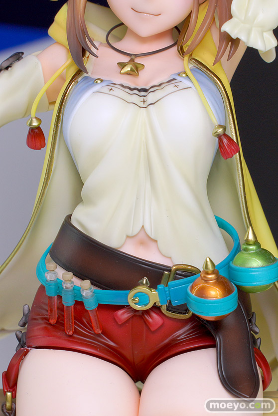 メガホビEXPO2023 It's SHOW TIME!! フィギュア アニプレックス アニメ『ライザのアトリエ ~常闇の女王と秘密の隠れ家~』ライザリン・シュタウト ひろし 木村 佐倉 クレーネル 06