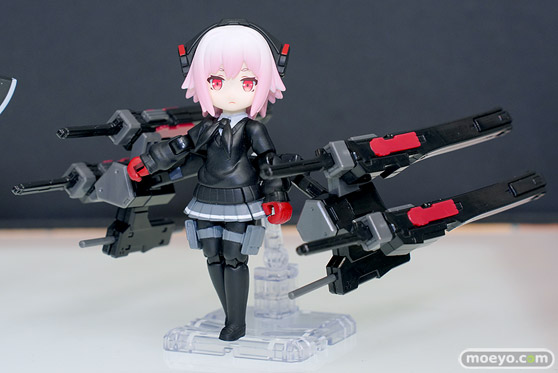 neco 初個展[N／DOLL]　ヒト回帰 NH-01- FALSLANDER HEXE 40