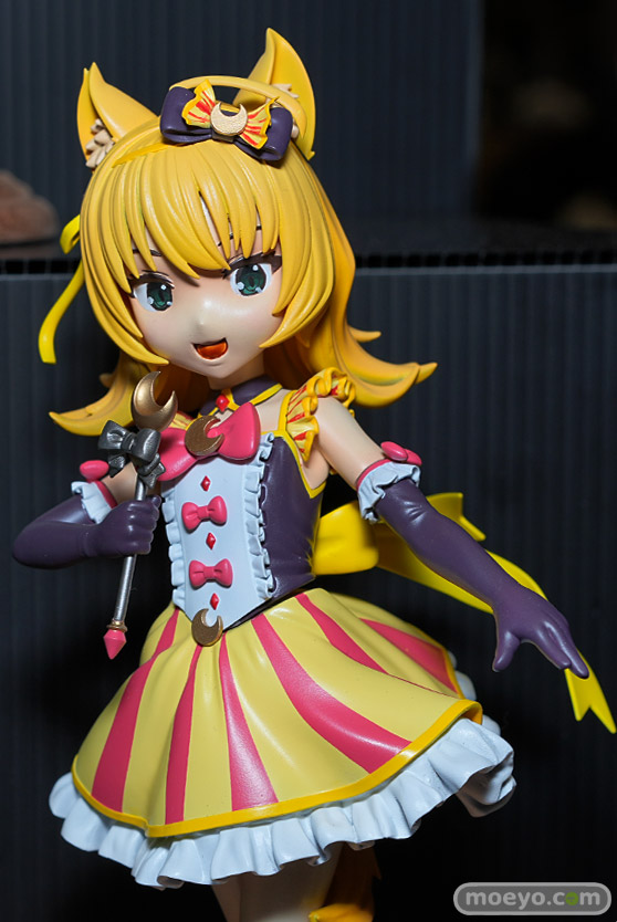 画像　フィギュア　サンプル　レビュー　ワンダーフェスティバル2023 [夏]　NyanNU 暴風中の紙飛行機
 03