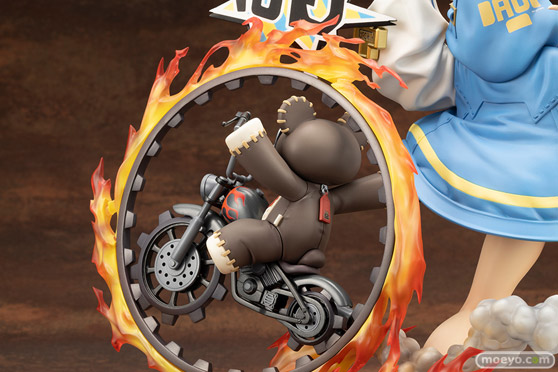 コトブキヤ GUILTY GEAR -STRIVE- ブリジット with 帰ってきたキルマシーン 海鞘満 フィギュア 08