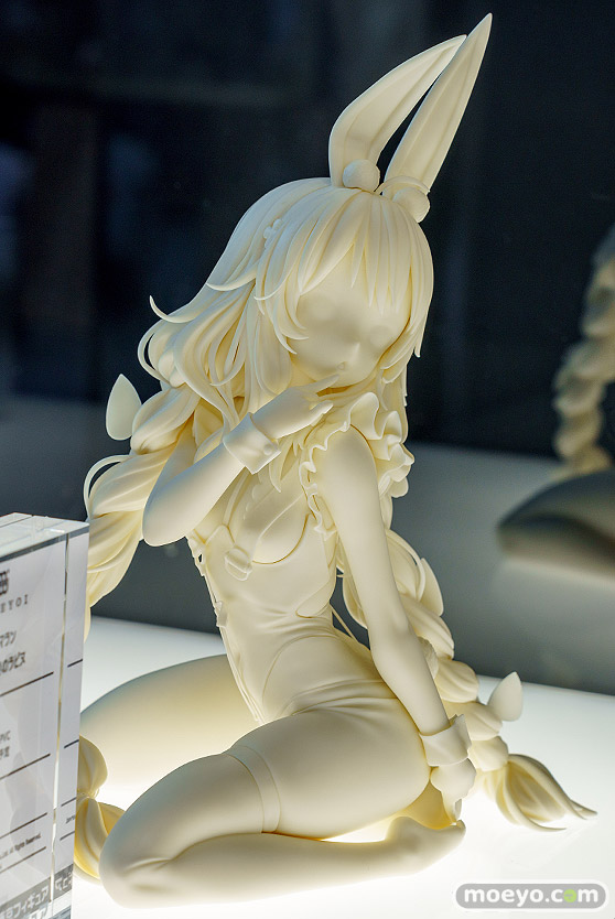 東京フィギュアギャラリー  ミメヨイ アズールレーン ル・ラマン 昼寝好きのラピヌ フィギュア 03