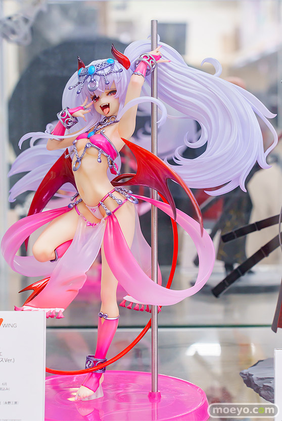 秋葉原の新作フィギュア展示の様子 2023年12月16日 あみあみ 01