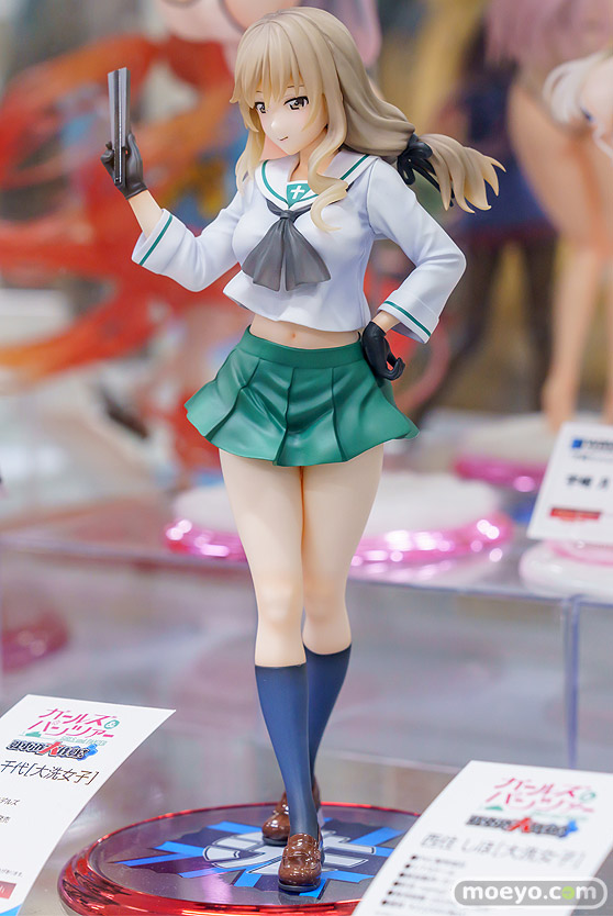 ウェーブ ガールズ＆パンツァー 戦車道大作戦！ 島田千代[大洗女子] カーブモデルズ namoji  フィギュア あみあみ 03