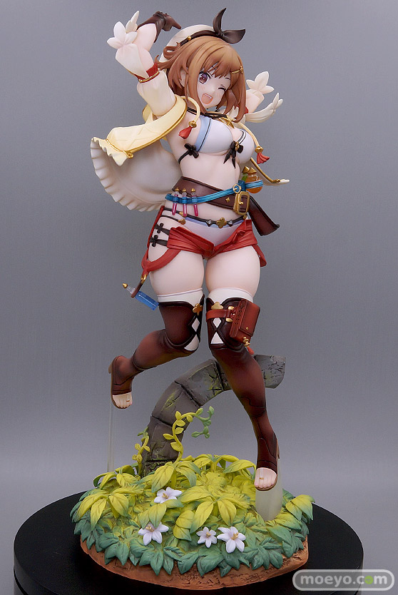 あみあみ×AMAKUNI ライザのアトリエ ~常闇の女王と秘密の隠れ家~ ライザライザリン・シュタウト 星名詠美 天王洲あいる にゃばー フィギュア 製品版 02