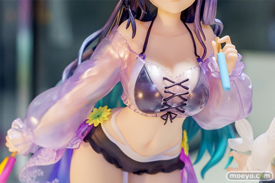 秋葉原の新作フィギュア展示の様子 あみあみ 04