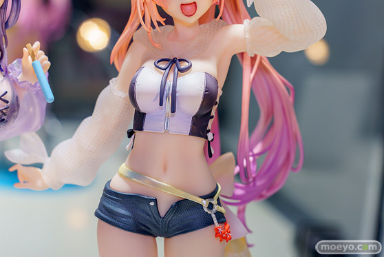 秋葉原の新作フィギュア展示の様子 あみあみ 08