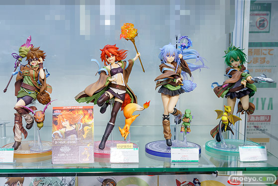 秋葉原の新作フィギュア展示の様子 コトブキヤ ボークス  01