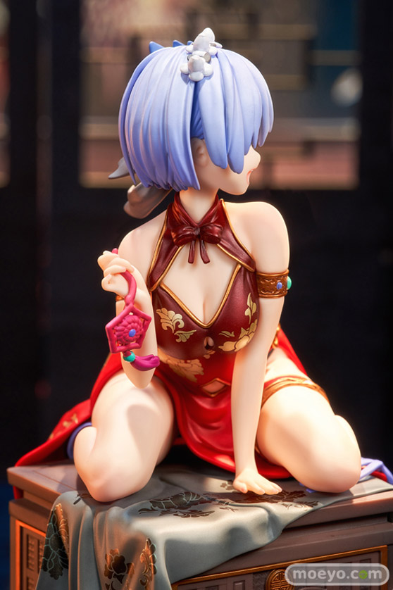 KADOKAWA Re:ゼロから始める異世界生活 エミリア優雅美人2024新春ver.　レム優雅美人2024新春ver.　Animester フィギュア 17