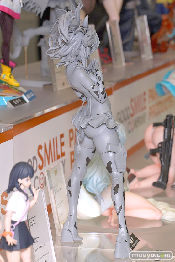 フィギュア 2024 冬 ホビーメーカー合同展示会 ファット・カンパニー ドールズフロントライン PA-15 牛ビキニVer. 阿部昂大 02