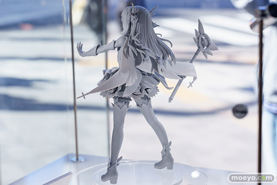 シルバーリンク プリズマ☆イリヤ アニメ化10周年アニバーサリー 転身 Ver. 山芋 ゼロジーアクト 03