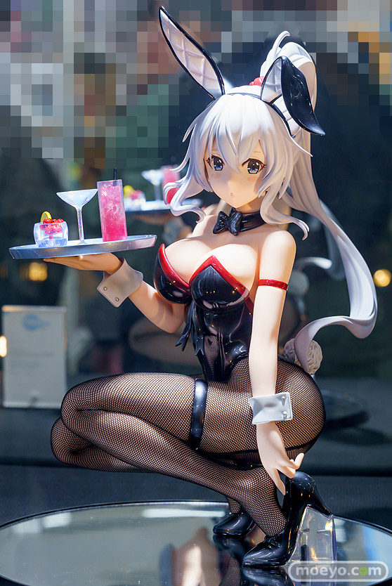 フリーイング くろバニー Illustration by TEDDY FREEing フィギュア あみあみ 01