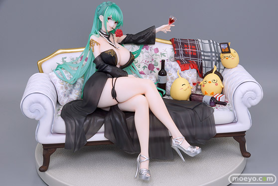 ダイキ工業 アズールレーン リットリオ カラブリア・アウレア 株式会社エムアイシー フィギュア 製品版 01