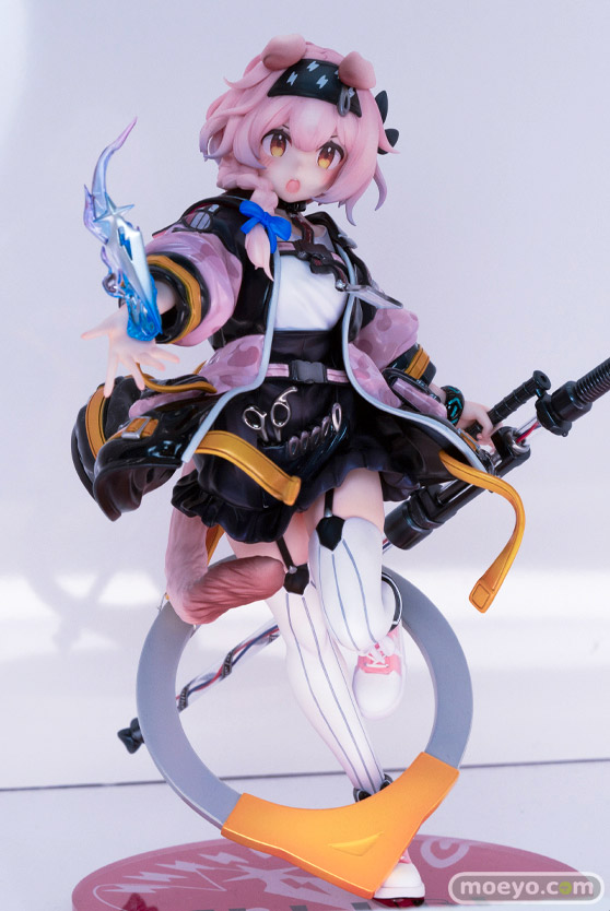 画像　フィギュア　サンプル　レビュー　ワンダーフェスティバル2024 [冬]　SAKAKI Workshops セクシーアンドロイド
 02