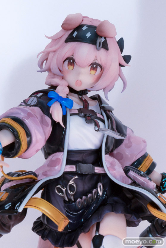 画像　フィギュア　サンプル　レビュー　ワンダーフェスティバル2024 [冬]　SAKAKI Workshops セクシーアンドロイド
 04