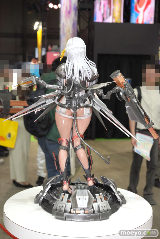 ニコニコ超会議2024 NIKKE 等身大フィギュア モダニア マリアン 24