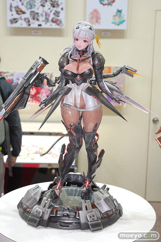 ニコニコ超会議2024 NIKKE 等身大フィギュア モダニア マリアン 25