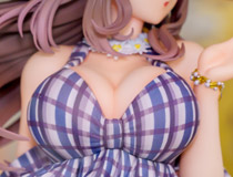 メガハウス新作美少女フィギュア「Lucrea アイドルマスター シャイニーカラーズ 月岡恋鐘 ビ～ バップ海岸Ver.」彩色サンプルがアキバで展示！