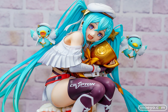 グッドスマイルレーシング 初音ミク GTプロジェクト レーシングミク 2023 15th Anniversary Ver. けんぞー いわびつ GSC制作部 フィギュア ボークス 05