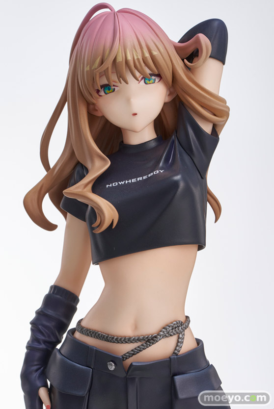 ユニオンクリエイティブ 『グリッドマンユニバース』ZOZO BLACK COLLECTION 「南夢芽」 トリニティ 澤田工房 フィギュア 16