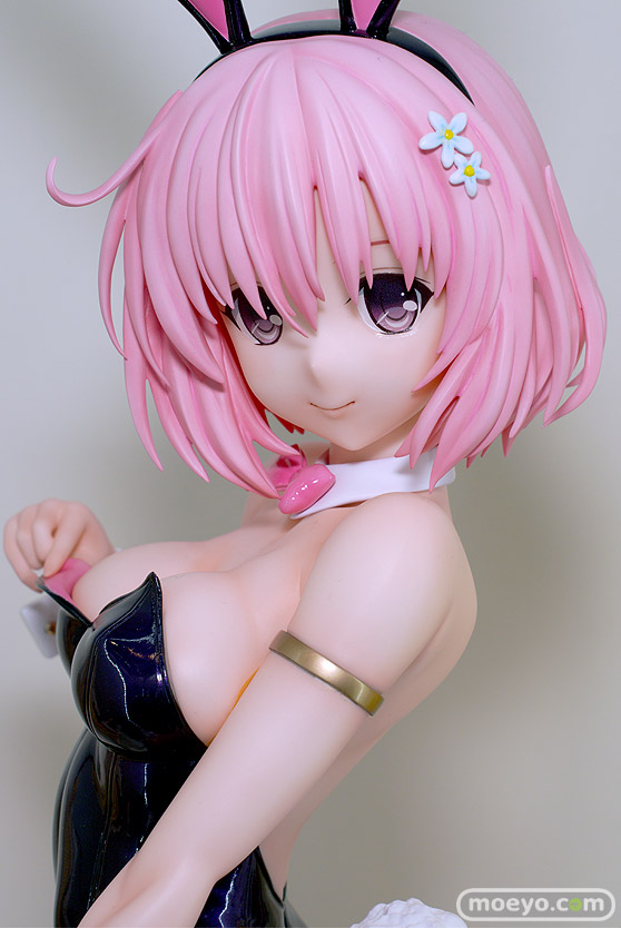 スマイルフェス2024　 フィギュア 勝利の女神：NIKKE ヘルム：アクアマリン 金色の闇 モモ バニーVer. 26