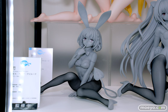 スマイルフェス2024　 フィギュア 勝利の女神：NIKKE ヘルム：アクアマリン 金色の闇 モモ バニーVer. 57