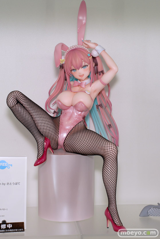 スマイルフェス2024　 フィギュア 勝利の女神：NIKKE ヘルム：アクアマリン 金色の闇 モモ バニーVer. 60