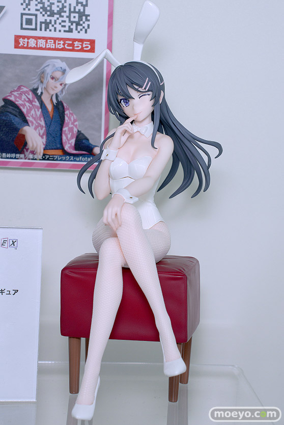 スマイルフェス2024　 フィギュア 勝利の女神：NIKKE ヘルム：アクアマリン 金色の闇 モモ バニーVer. 79