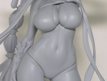 【スマイルフェス2024】solarain新作美少女フィギュア「ライザのアトリエ 常闇の女王と秘密の隠れ家 リラ・ディザイアス 水着 Ver.」監修中原型が展示！