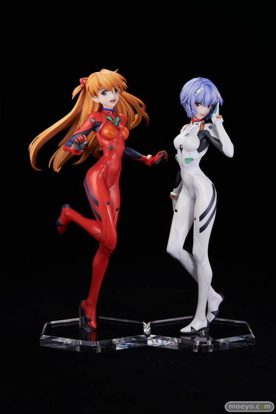 貞本義行が描く、「【愛蔵版】新世紀エヴァンゲリオン」のカバーイラストの綾波レイ&惣流・アスカ・ラングレーがフィギュア化! 7 月 18 日(木)より予約受付開始!02