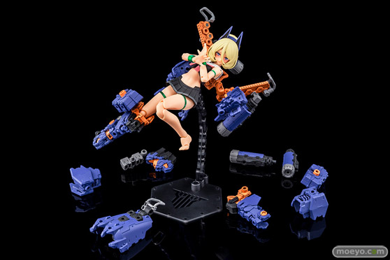 コトブキヤ メガミデバイス BUSTER DOLL タンク MIDNIGHT FANG プラモデル 浅井真紀 福元徳宝 吉本アートファクトリー たすく 鳥山とりを 雨間 プラモデル 07