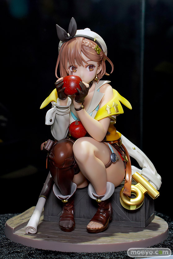 KT model+ ライザのアトリエ2 ~失われた伝承と秘密の妖精~ ライザリン・シュタウト Design COCO フィギュア 東京ゲームショウ2024 02