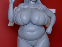 【2025冬合同展示会】Q-six新作美少女フィギュア「エルフさんは痩せられない。 絵留札」監修中原型が展示！