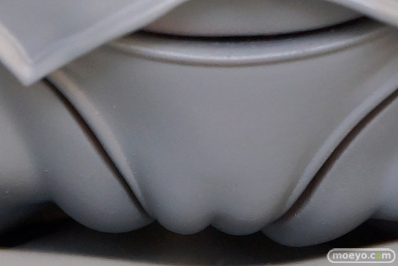 ワンダーフェスティバル2025 [冬]  フィギュア アズールレーン ブレマートン ～ピロー・コンサルテーション ver.～　AXIA 09