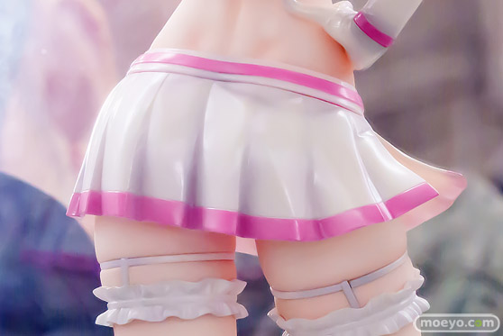 ベルファイン 2.5次元の誘惑 リリエル 真・天使形態/リリサ メロンチーズ ほんじょう フィギュア あみあみ 12