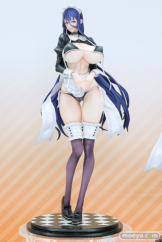 ワンダーフェスティバル2025 [冬]  フィギュア キューズQ 魔法少女 鈴原美沙 メイド水着版 RAITA Leslyzerosix 03